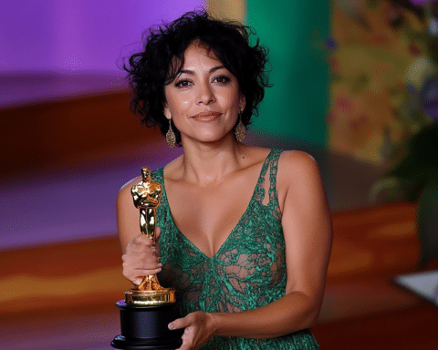 Liza-Colón-Zayas-Makes-History-as-First-Latina-to-Win-Emmy-for-Best-Supporting-Actress-in-a-Comedy